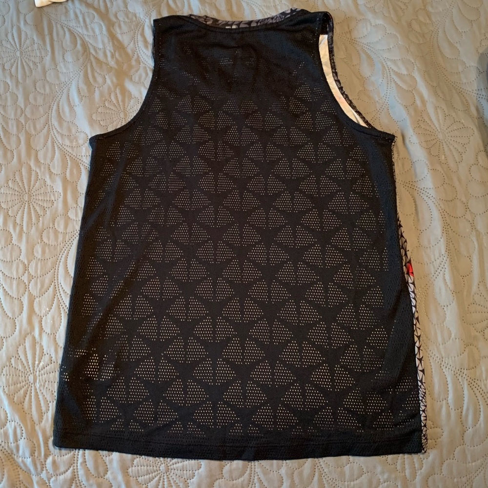 Jordan Training Tank - Picture 2 of 3